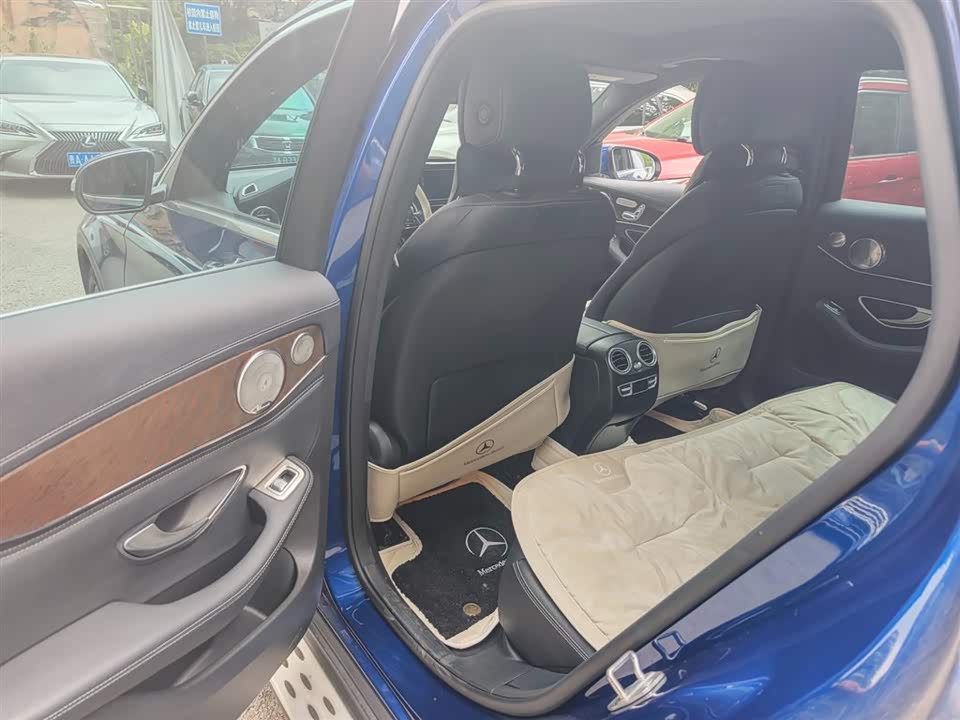 Mercedes-Benz GLC Mercedes-Benz GLC