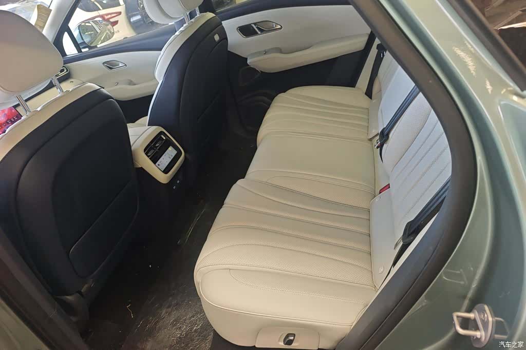 Chery T9L, 2026 11