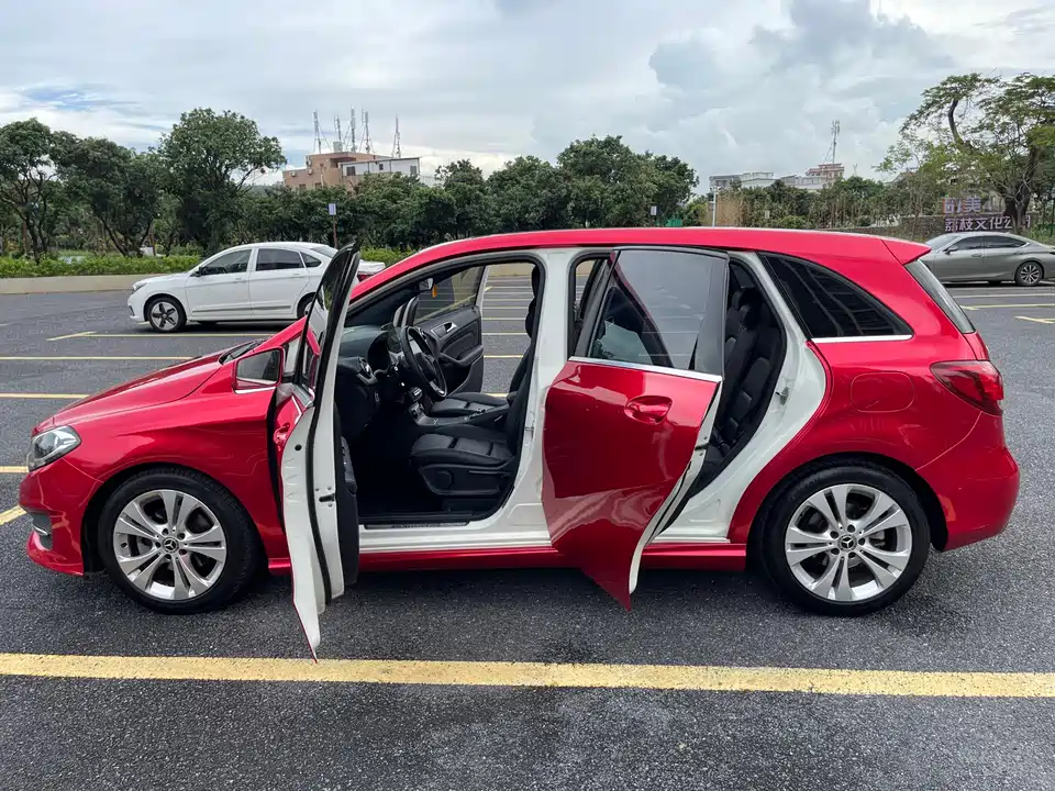 Mercedes-Benz Class B