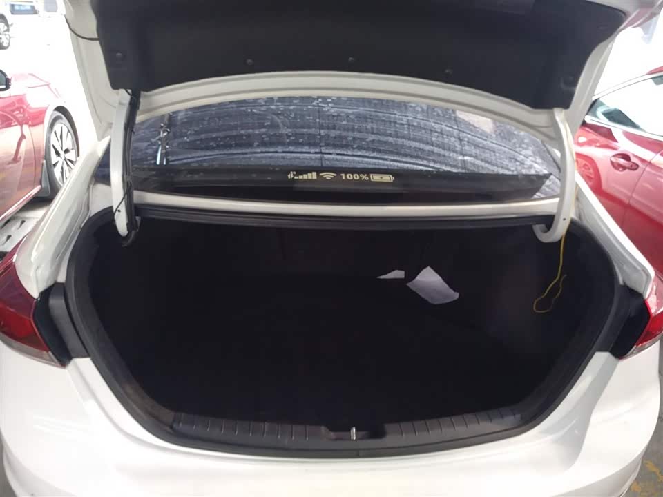 Hyundai Lead