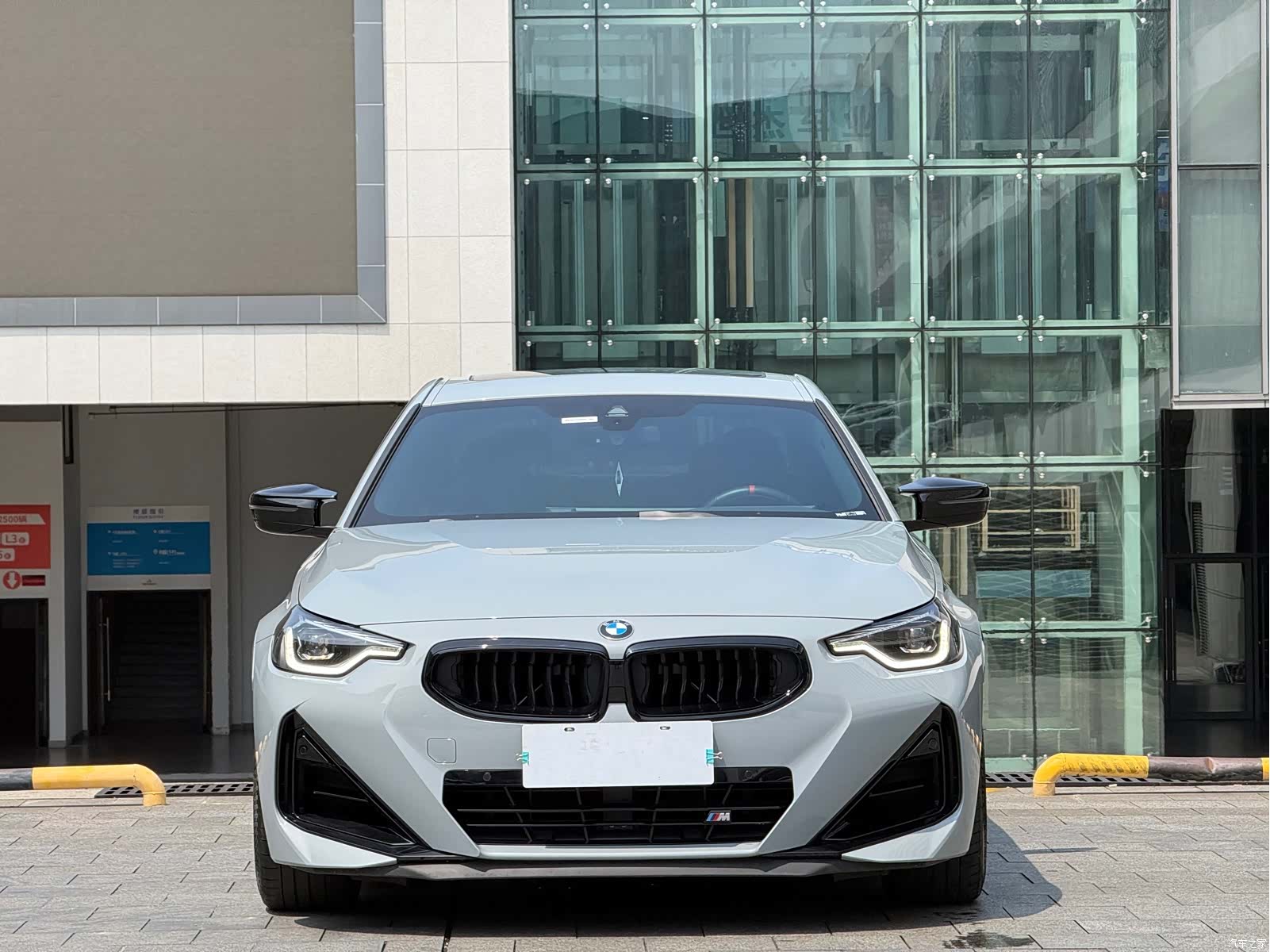 BMW M2, 2025 8