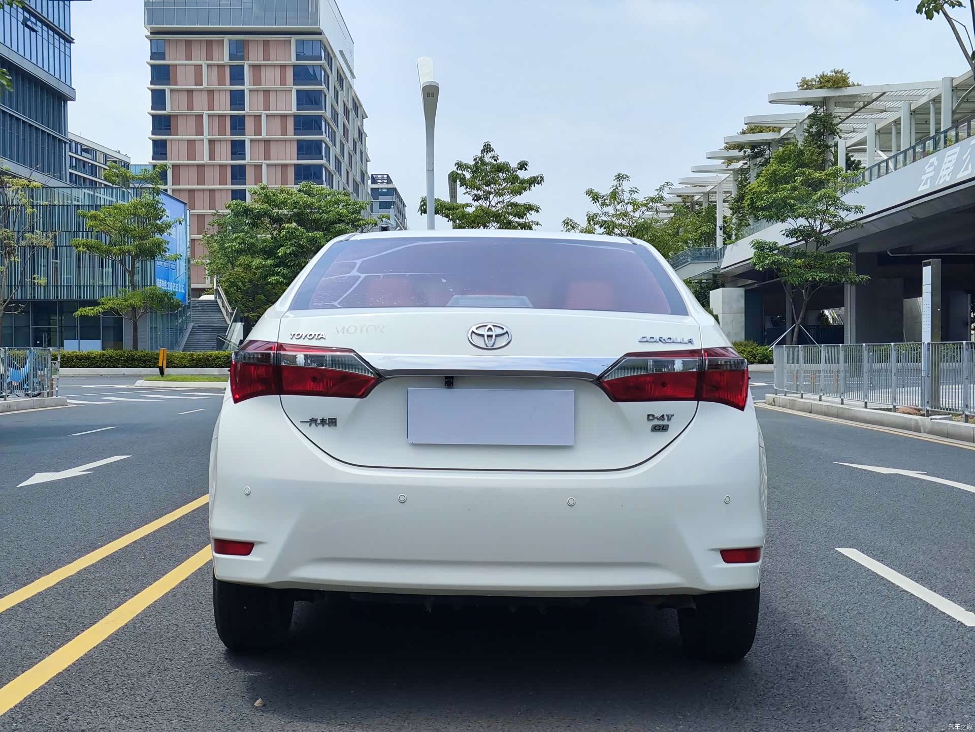 Toyota Corolla, 2017 все фото