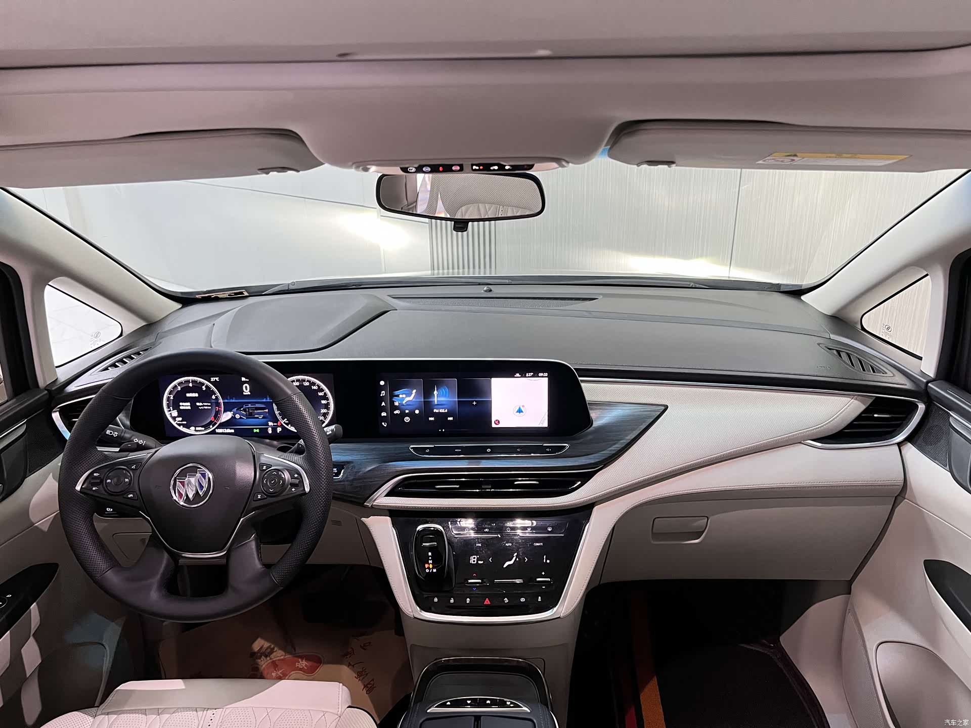 Buick GL8, 2021 9