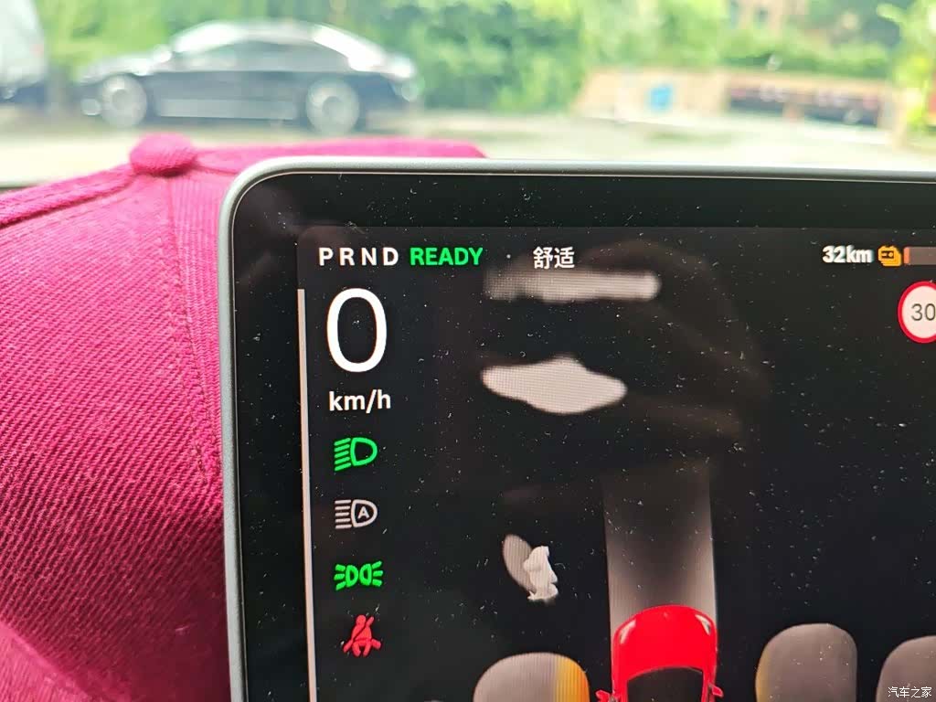 Tesla Model Y, 2023 8
