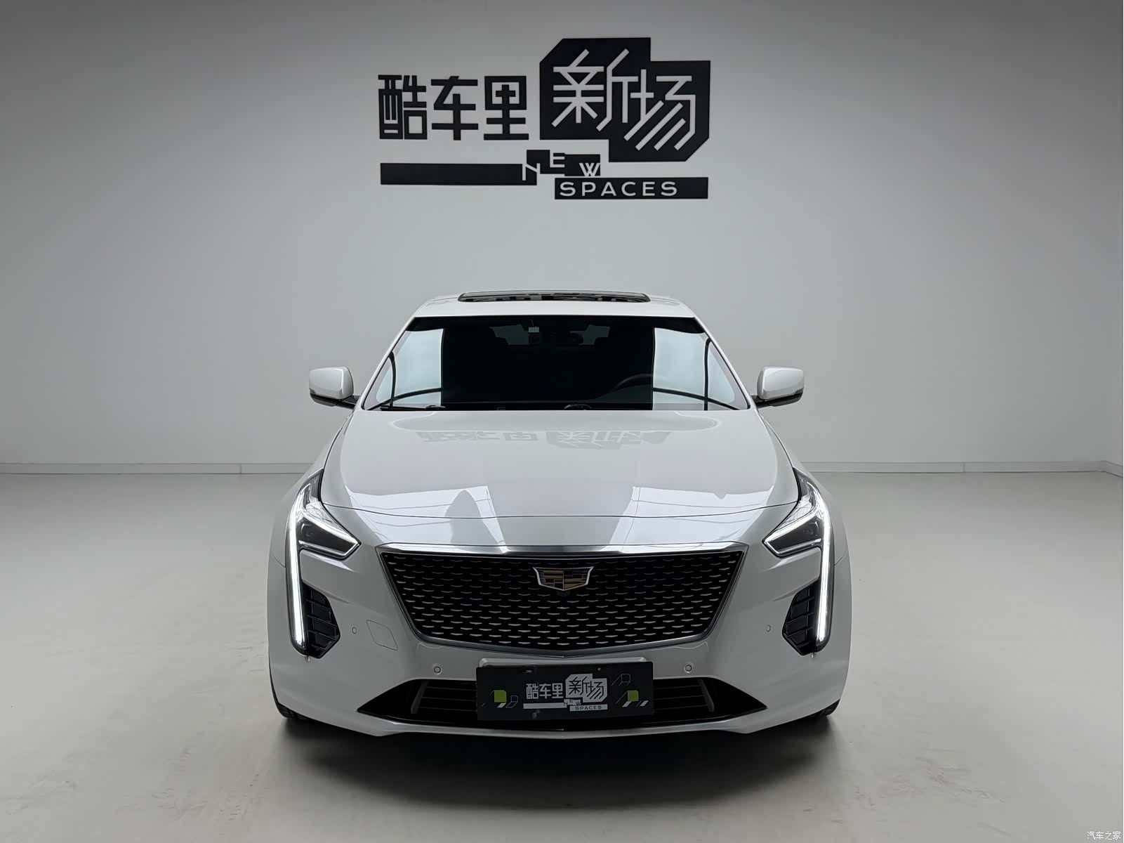 Cadillac CT6, 2023 2