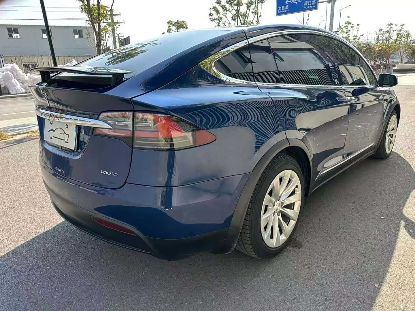 Tesla Model X, 2018 8