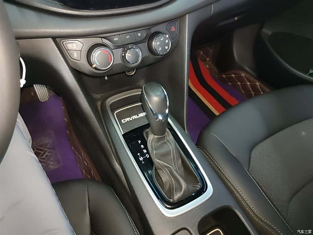 Chevrolet 320, 2019 14
