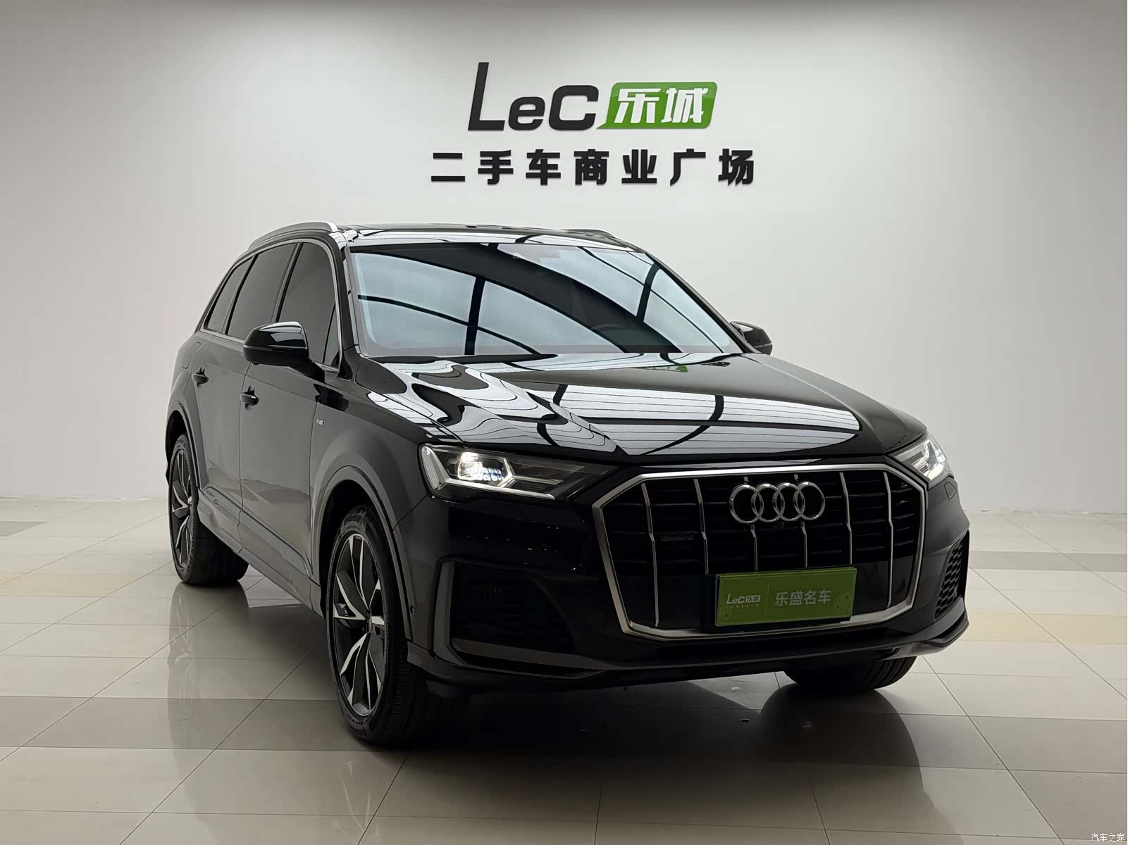 Audi Q7, 2023 3