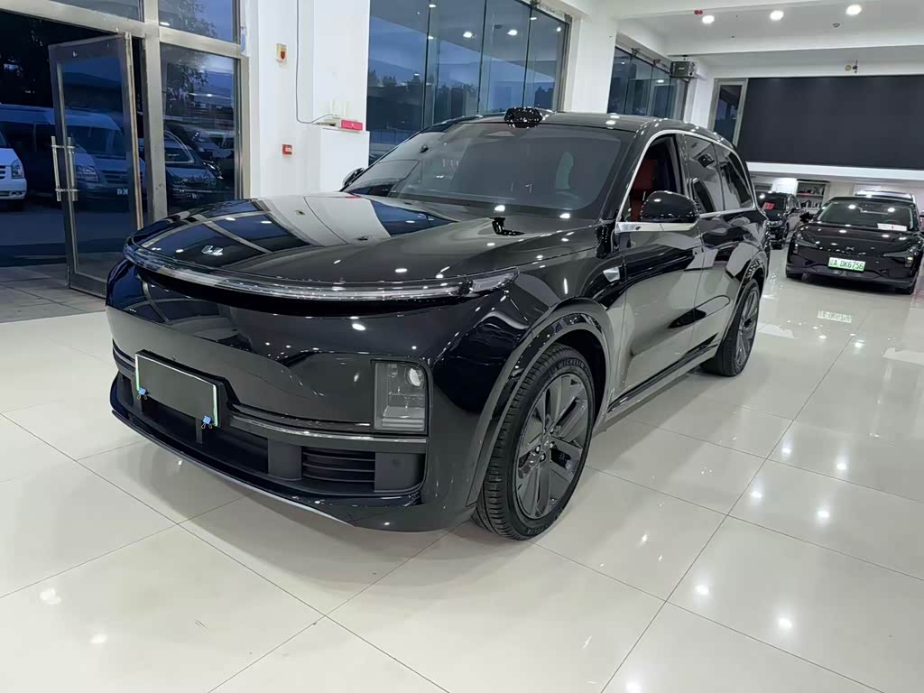 Li Auto L7