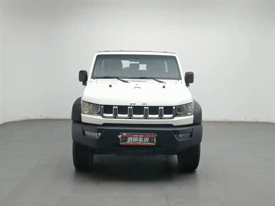 Beijing BJ40
