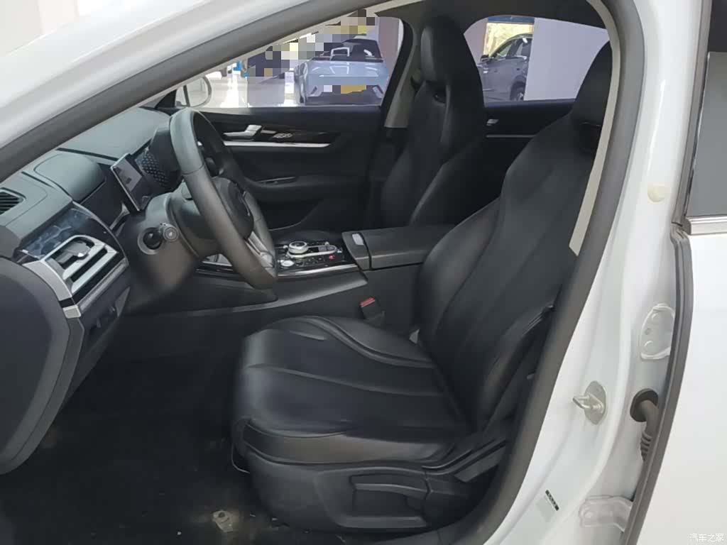 BYD Qin, 2023 15