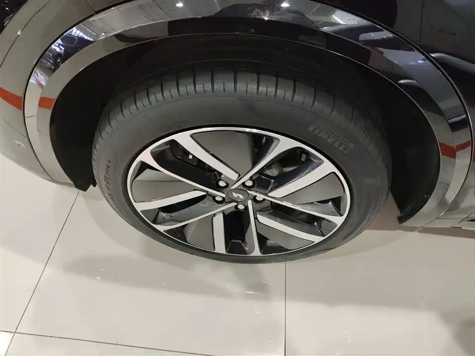 Li Auto Ideal L9