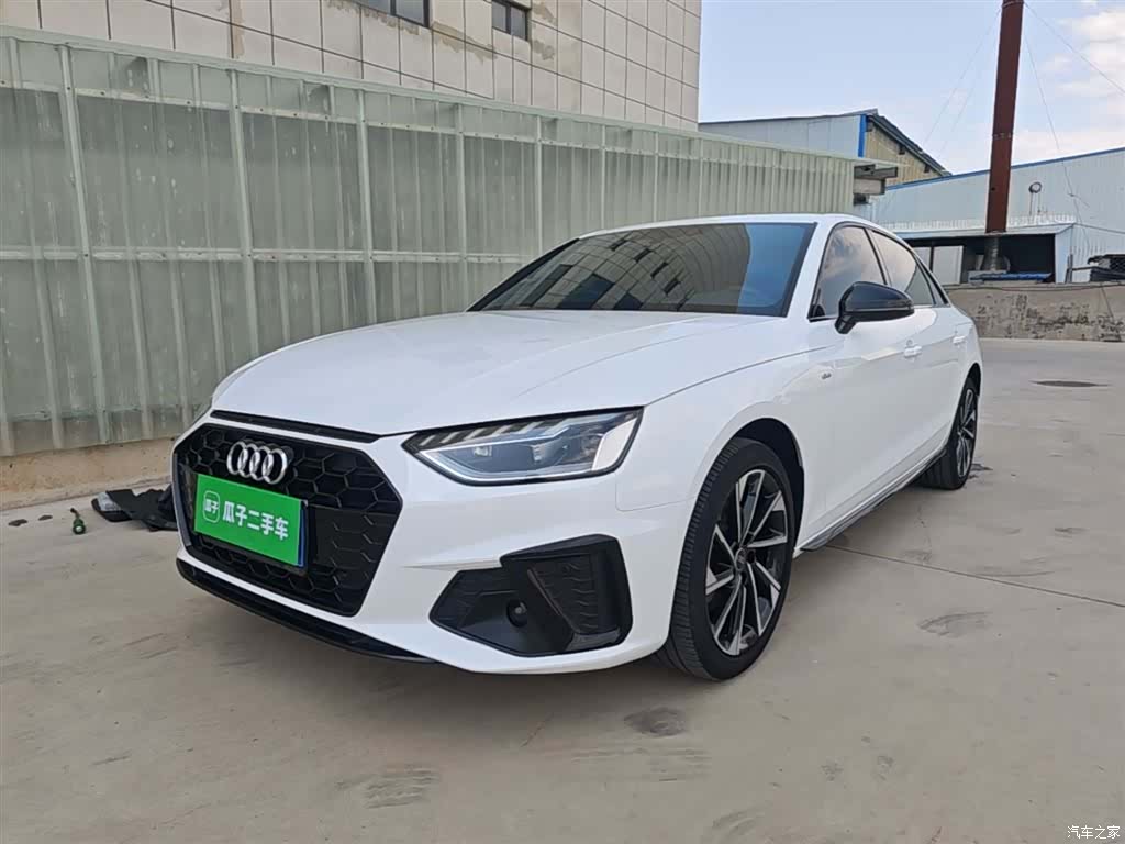 Audi A4L, 2023 1