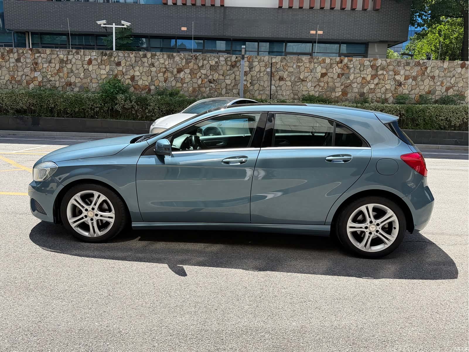 Mercedes-Benz A-Class, 2015 15