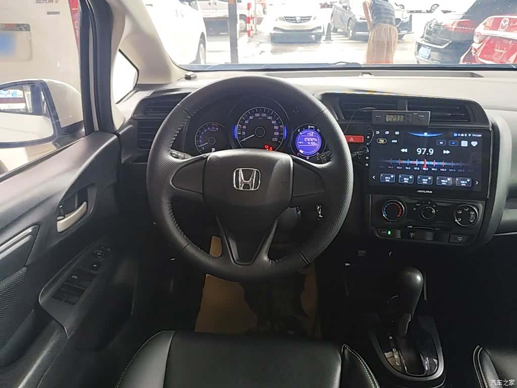 Honda Fit, 2016 11