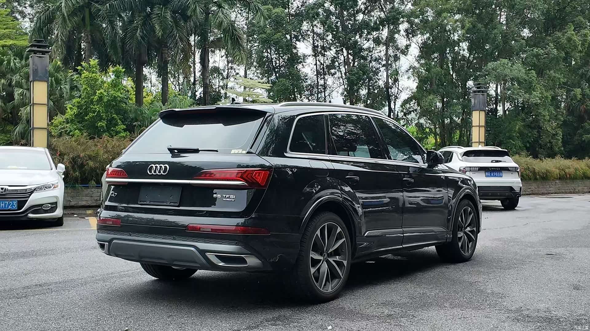 Audi Q7, 2021 10