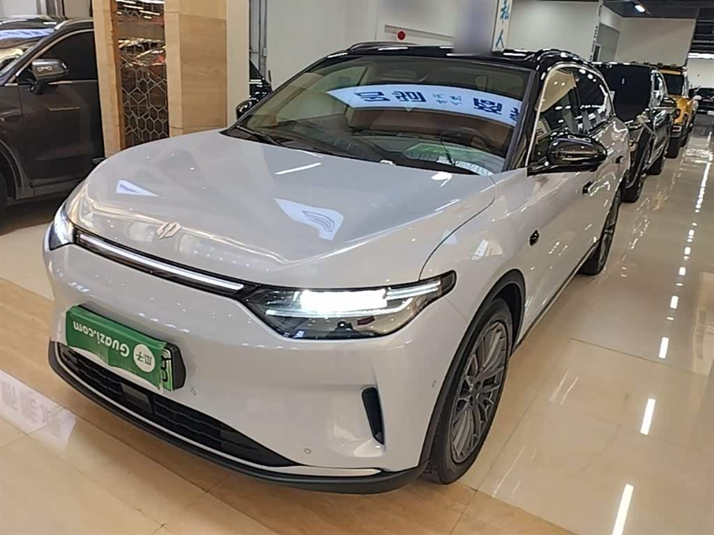 Leapmotor C11