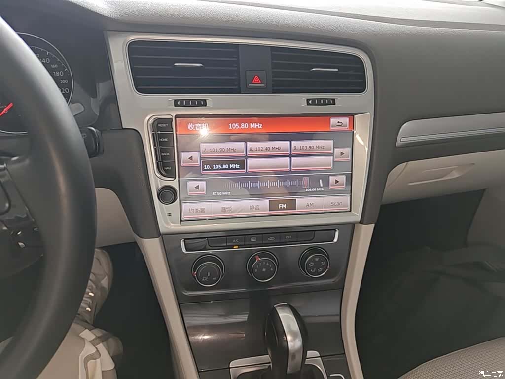 Volkswagen Golf, 2018 13