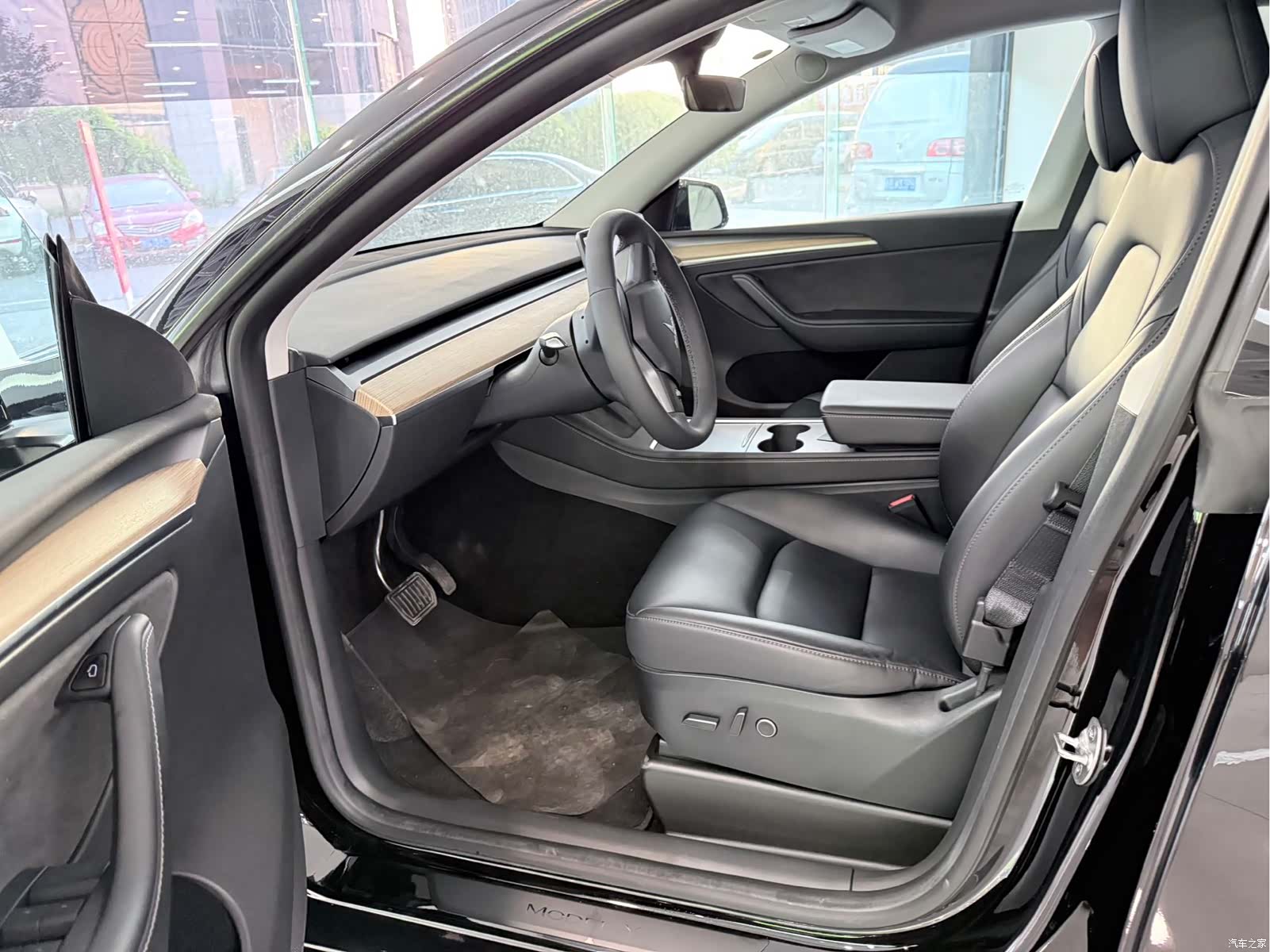 Tesla Model 3, 2023 7