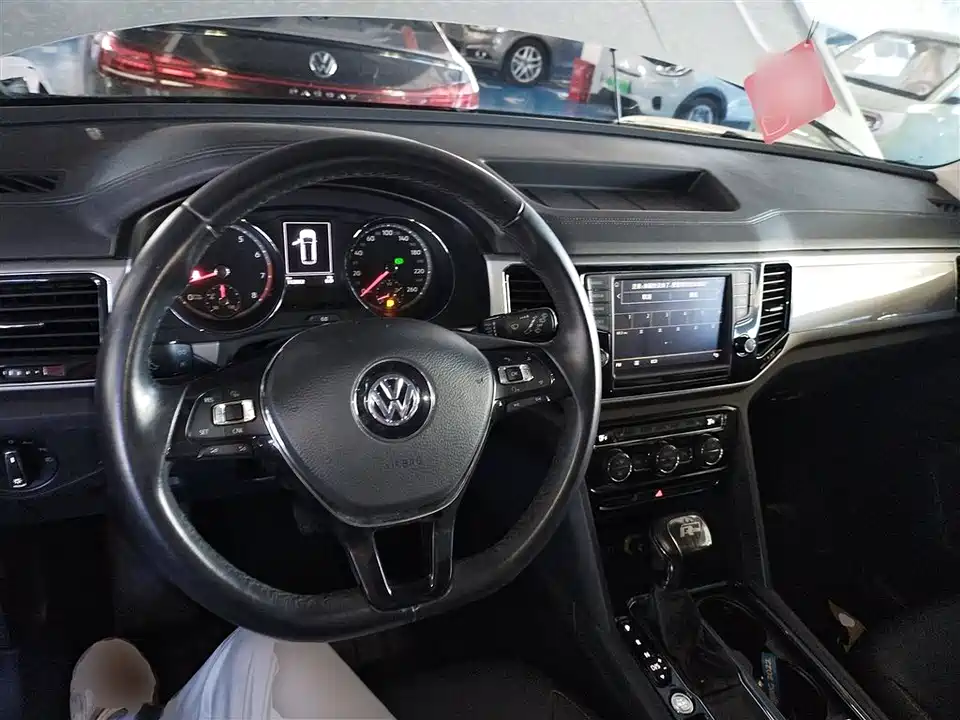 Volkswagen Tourang
