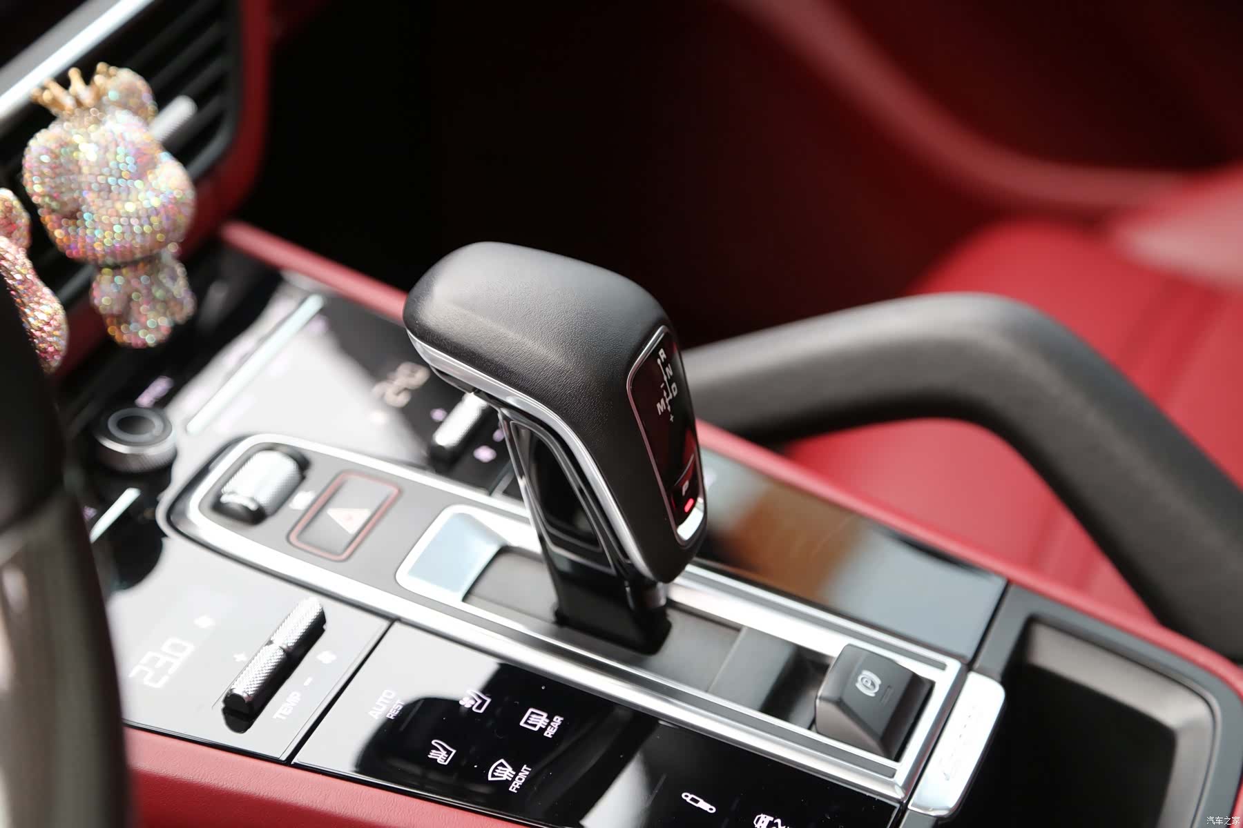 Porsche Cayenne, 2020 13