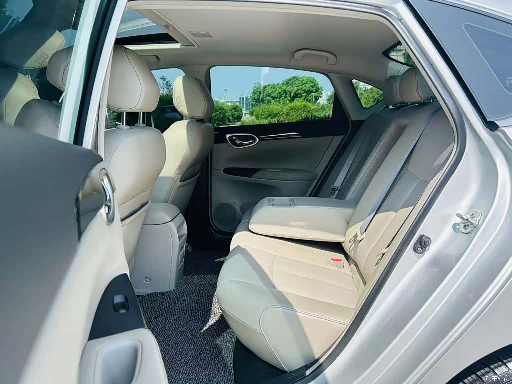 Nissan Sylphy, 2016 6