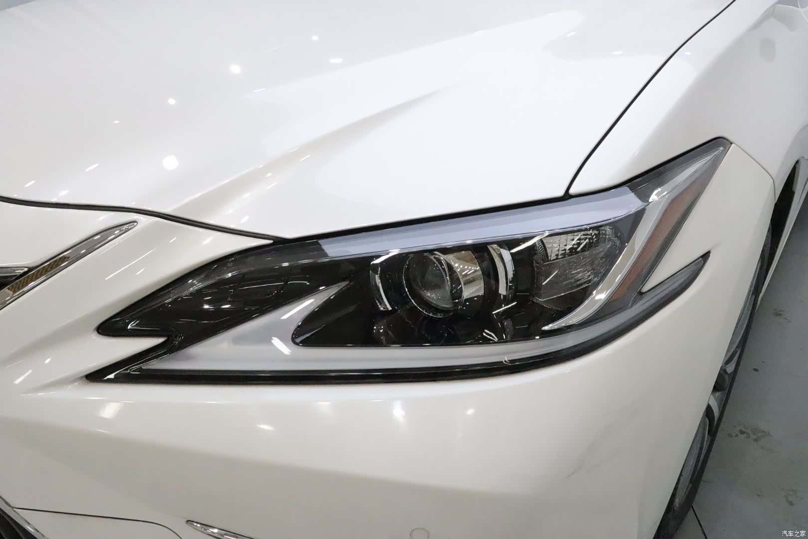 Lexus ES, 2021 18