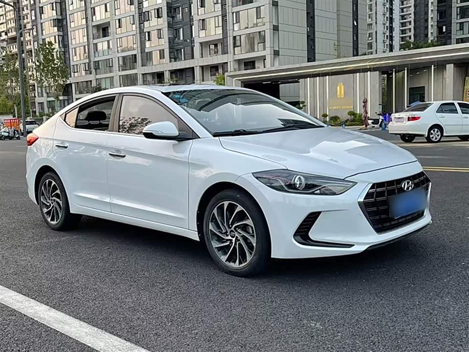Hyundai Lead
