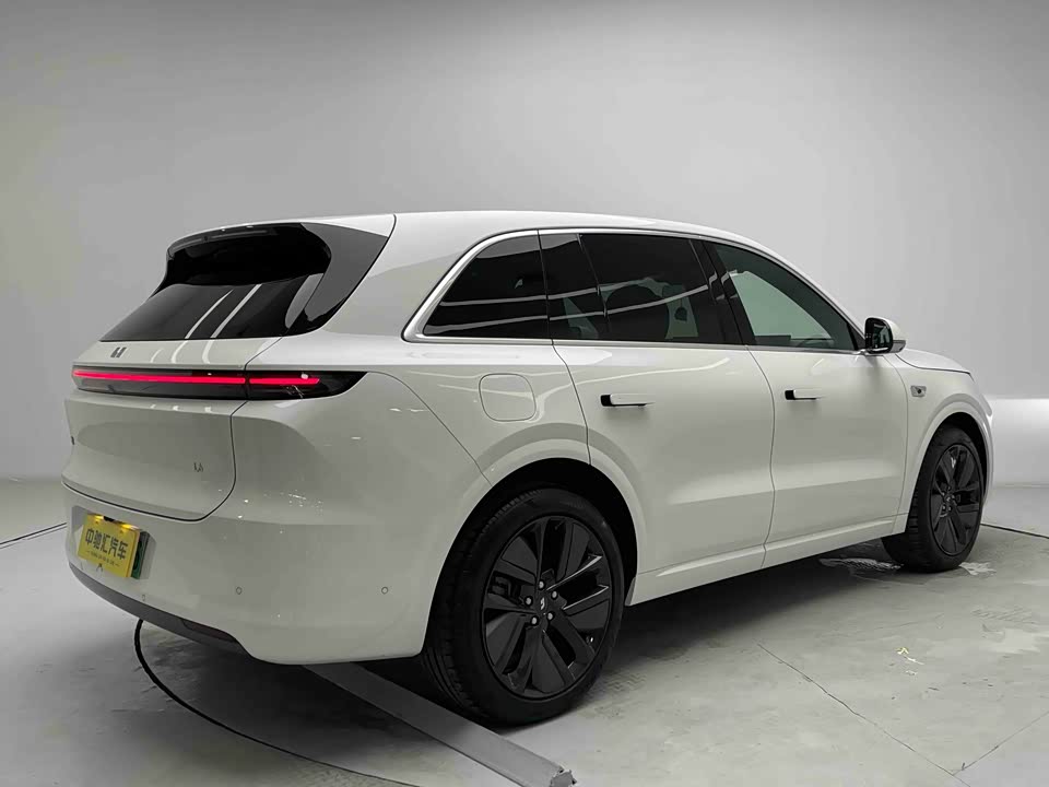 Li Auto Ideal L6