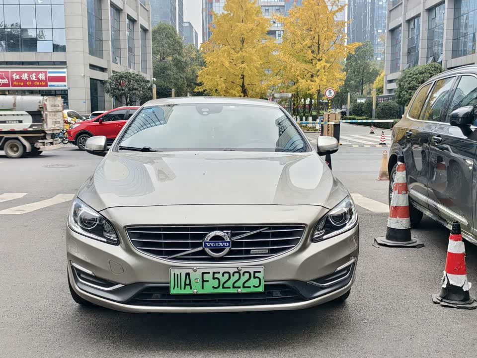 Volvo S60