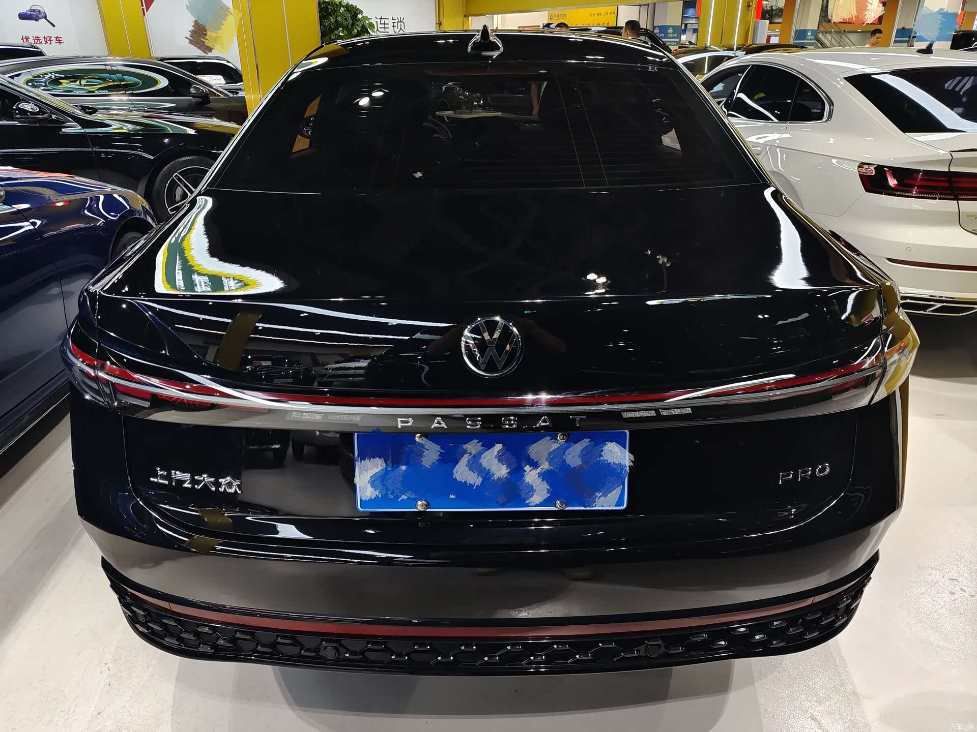 Volkswagen Passat, 2025 4