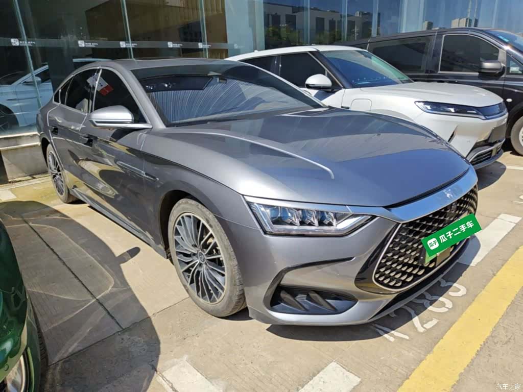 BYD Han, 2023 4