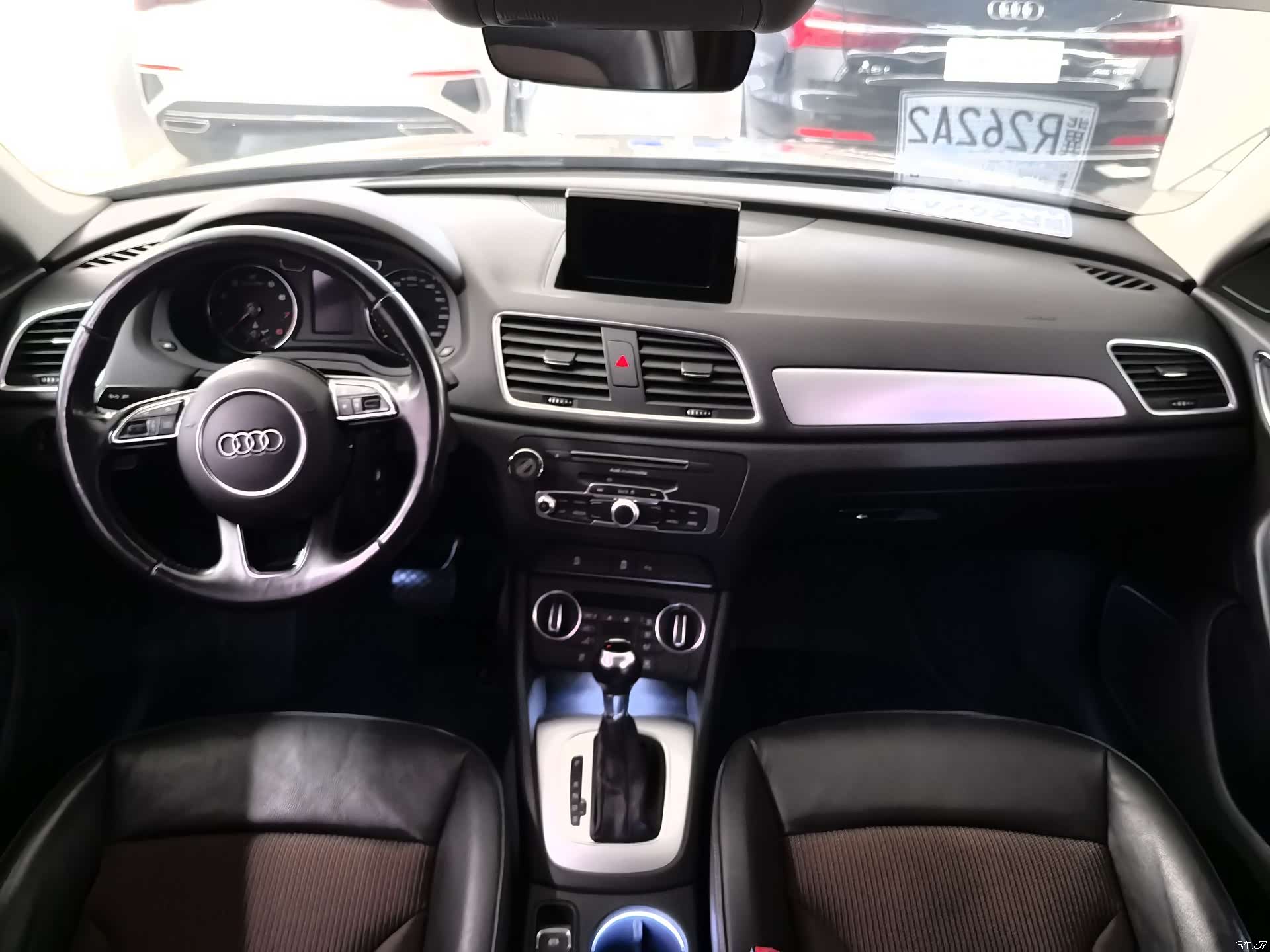 Audi Q3, 2017 8