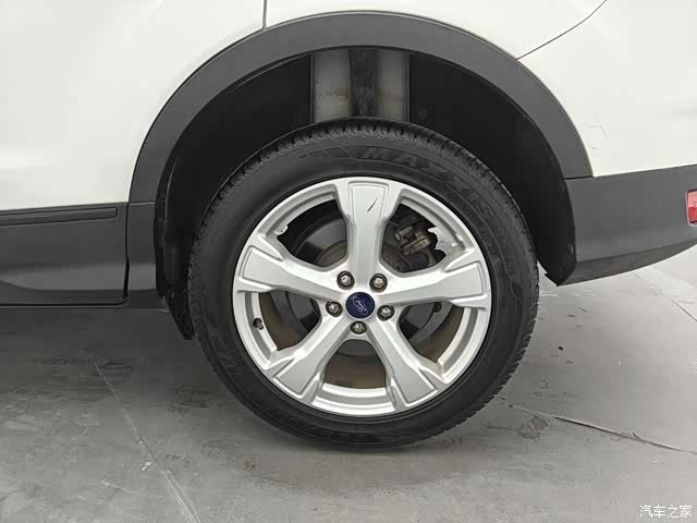 Ford Kuga, 2017 14