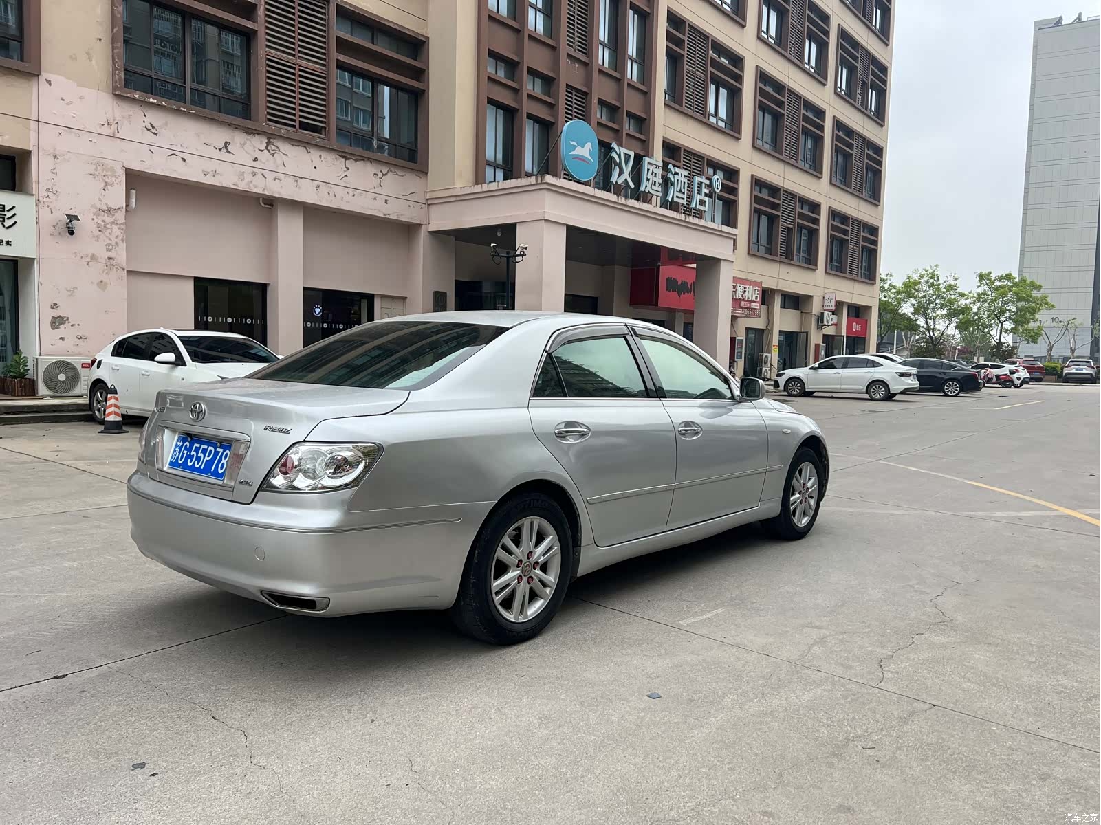 Toyota 2.5V, 2007 2