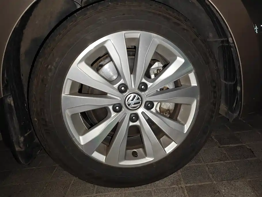 Volkswagen Golf*Jiayu