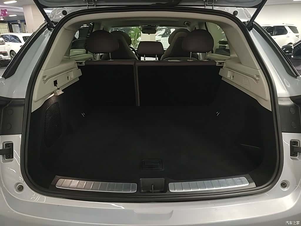 Leapmotor C11, 2023 19