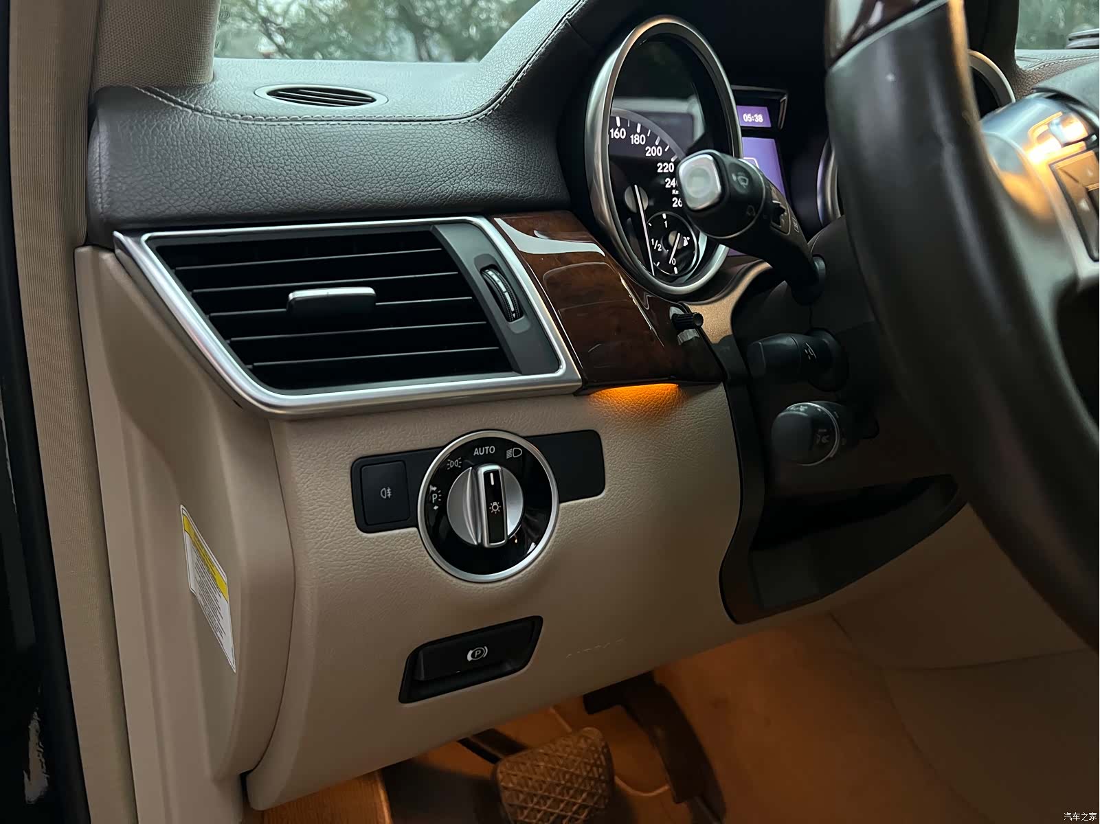 Mercedes-Benz GL-Class, 2013 16