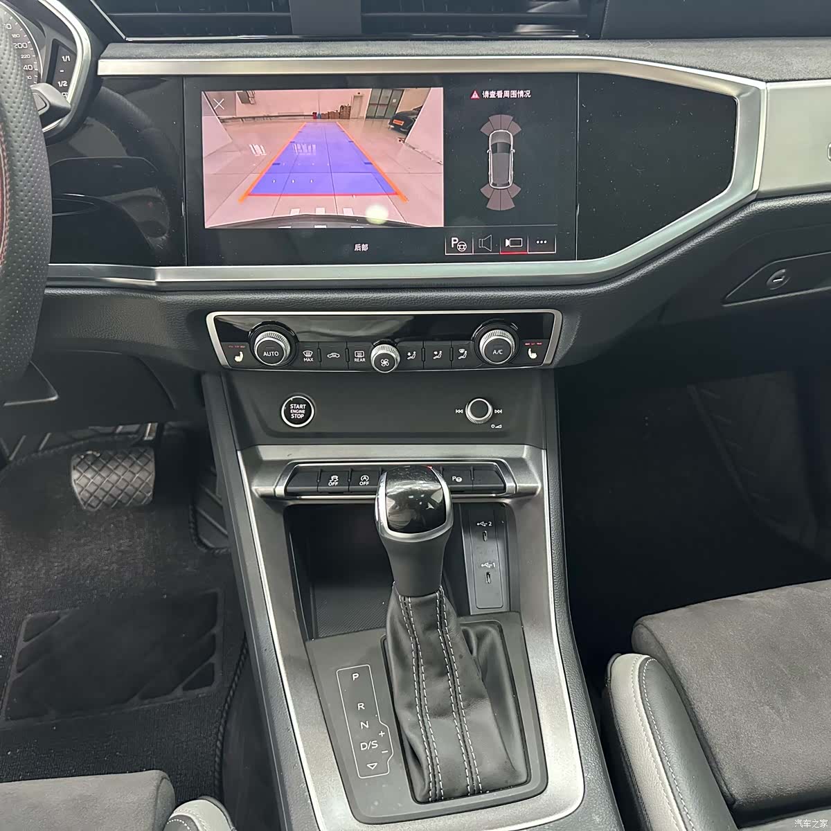 Audi Q3, 2022 14