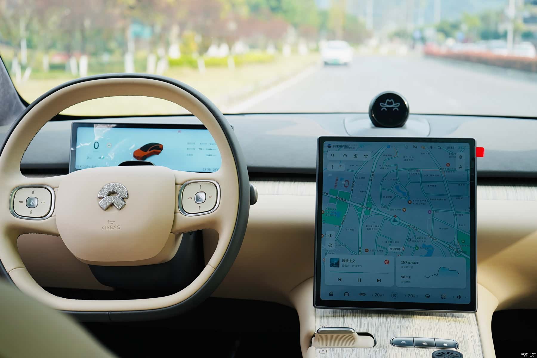 NIO ET7, 2023 10