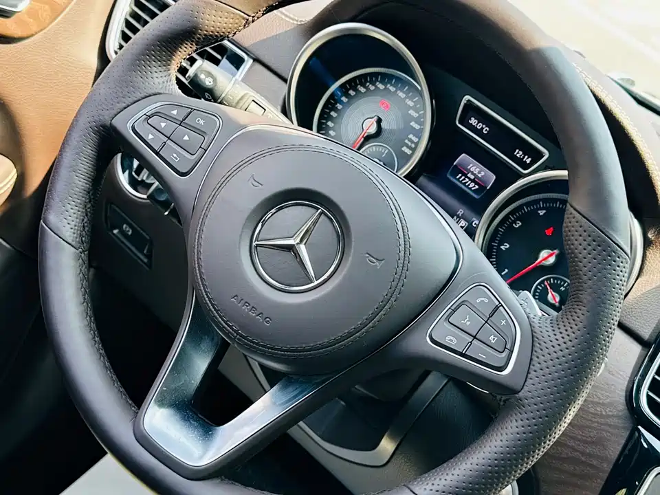 Mercedes-Benz GLS