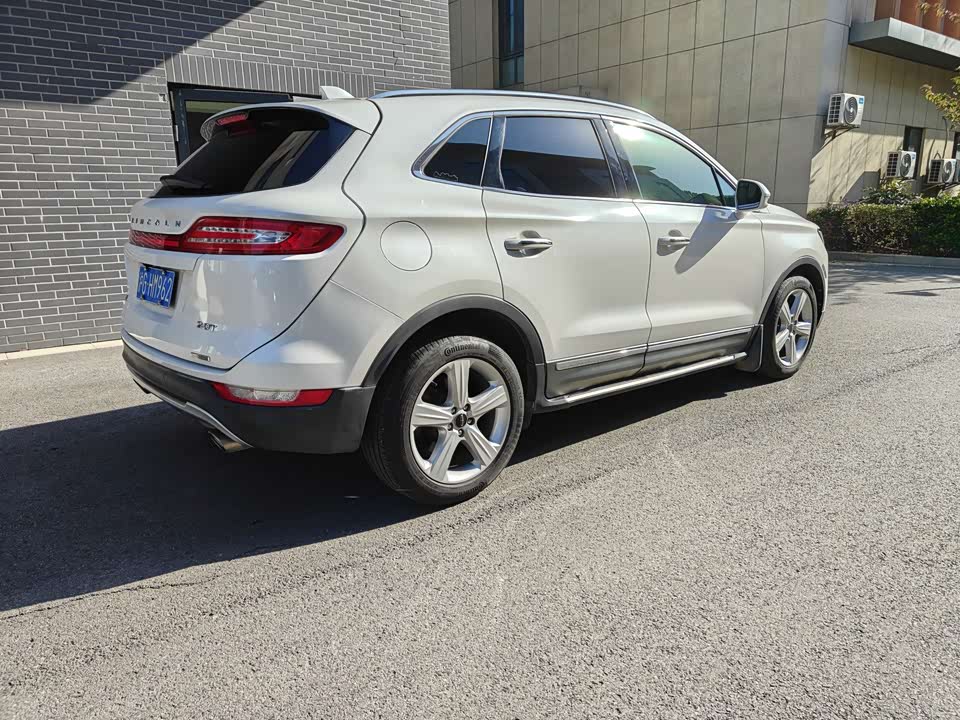 Lincoln MKC