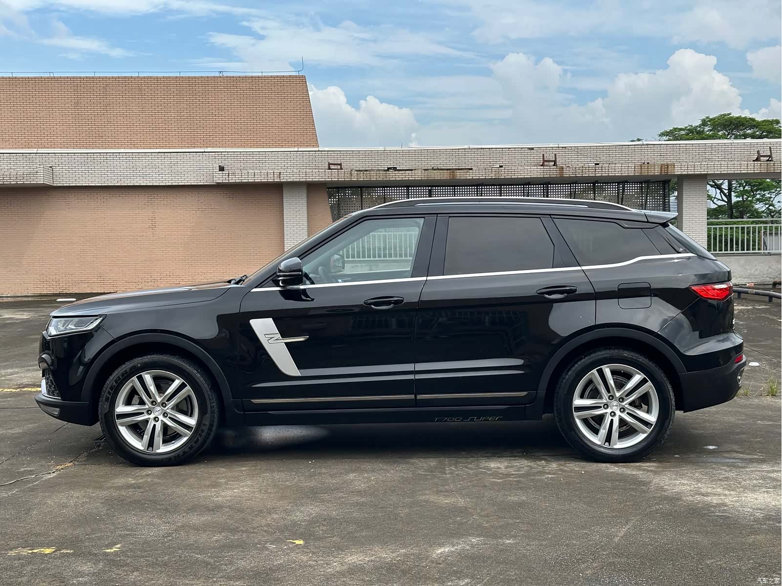 Zotye T700, 2018 8