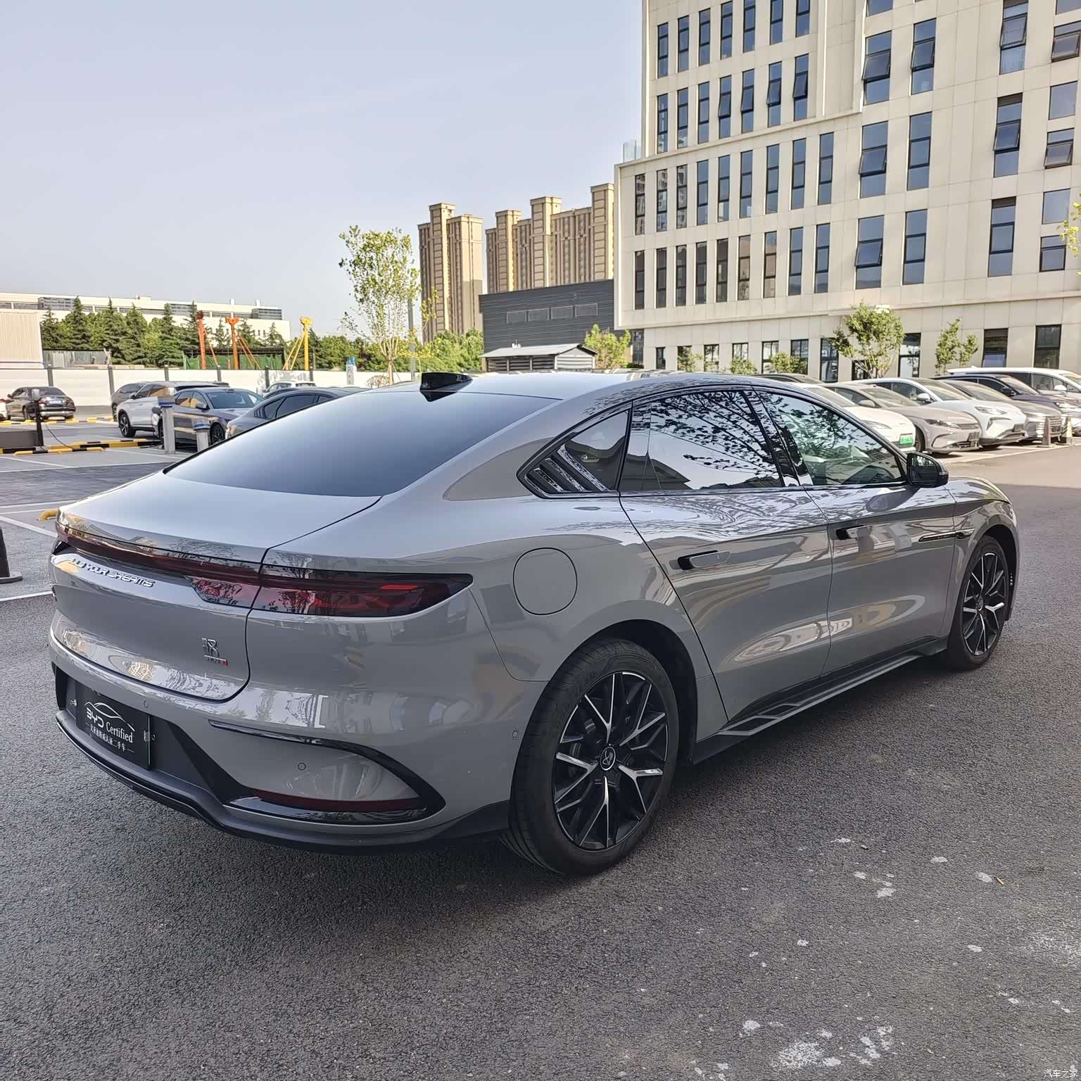 BYD Han, 2025 13