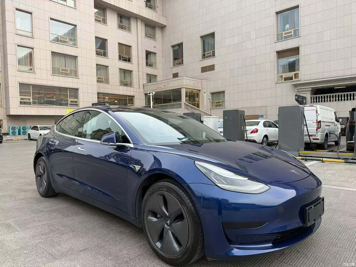 Tesla Model 3, 2020 3