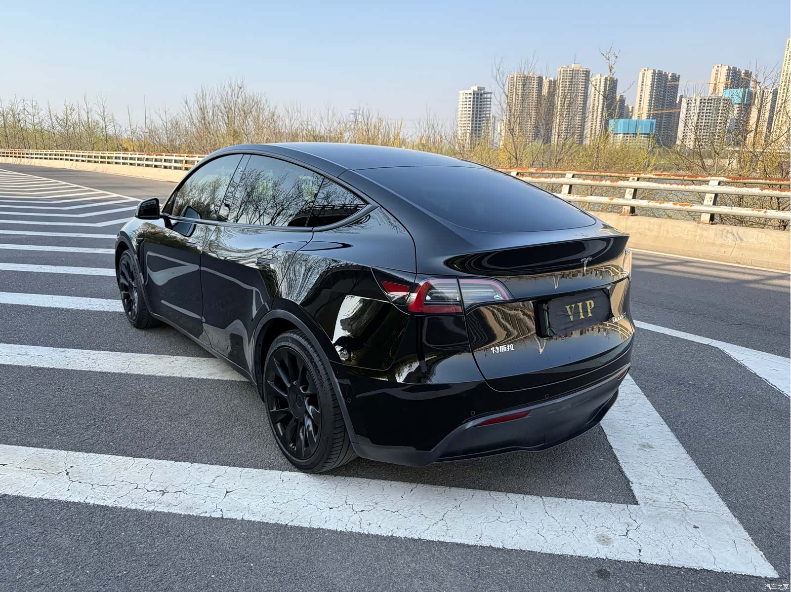 Tesla Model Y, 2021 7
