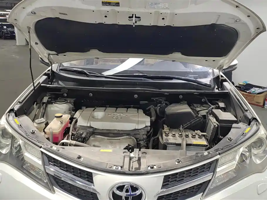 Toyota RAV4 Rongfang