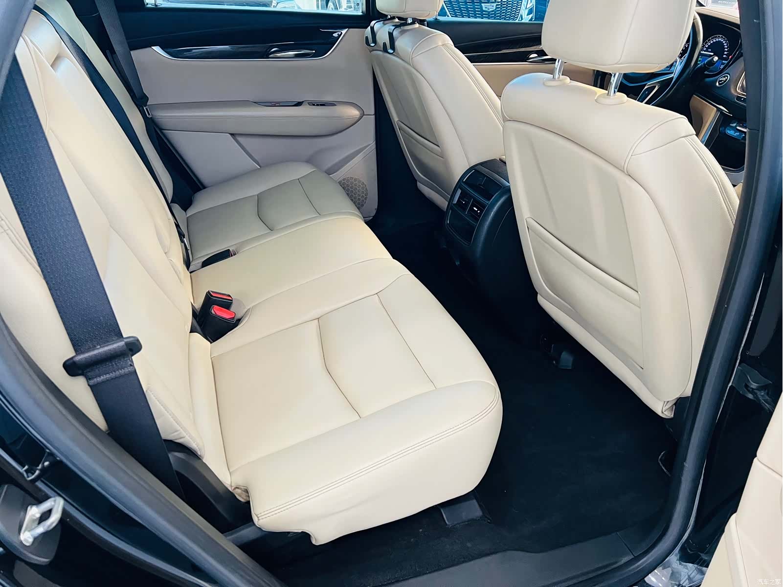 Cadillac XT5, 2016 15
