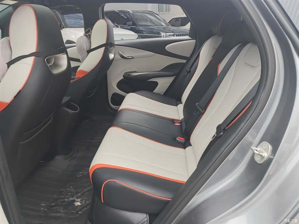 BYD Dolphin, 2022 17