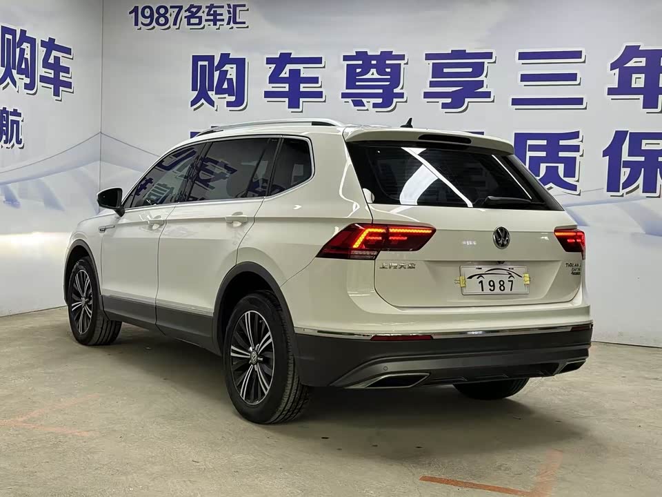Volkswagen Tiguan L